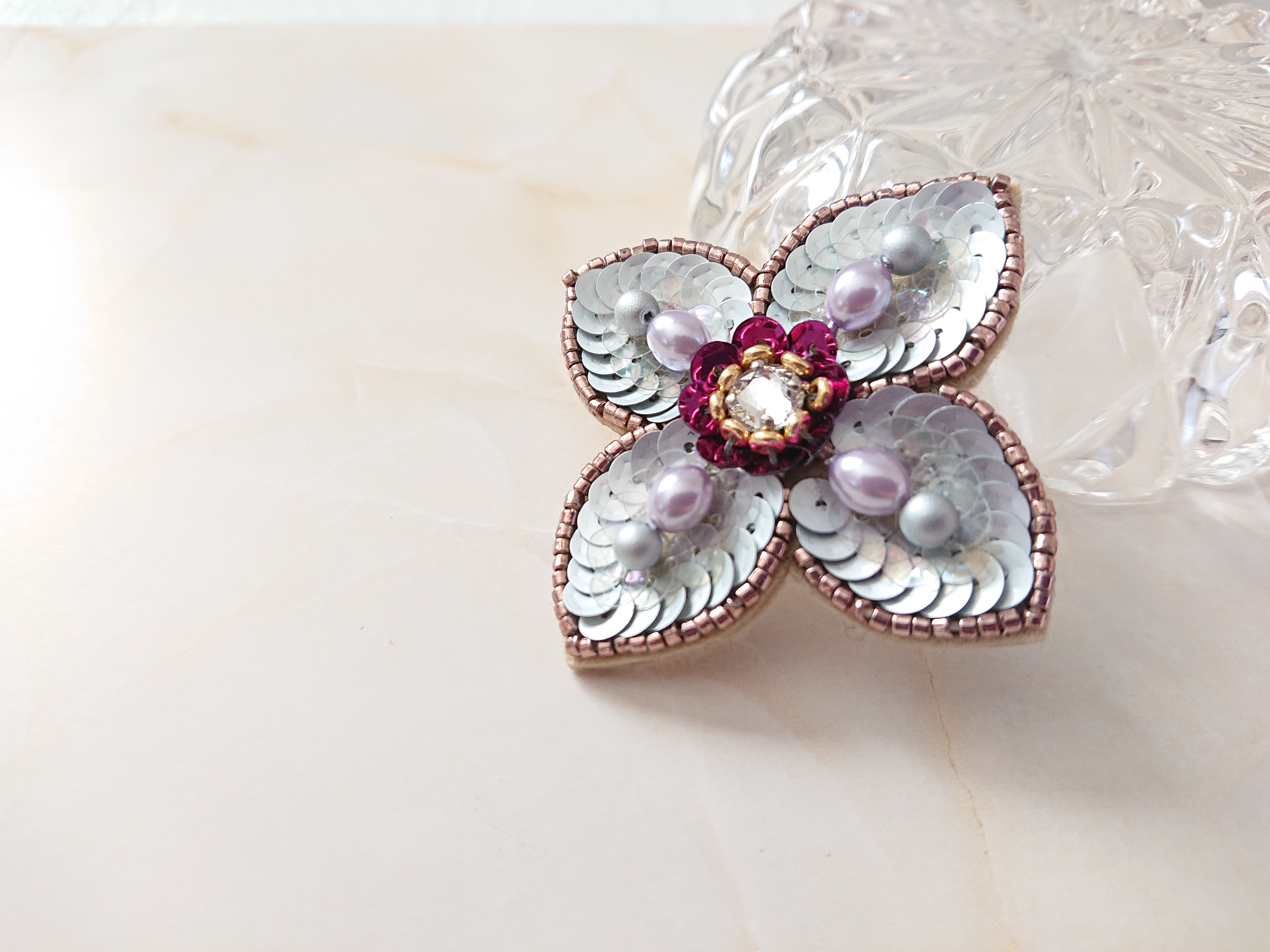 ハナミズキ★★★(2～3時間)※ビーズフレンドVol.60掲載